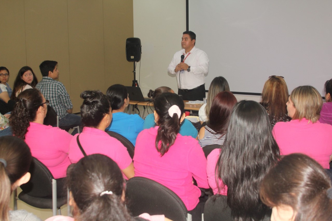 Reforzarán capacitación a preparadoras de alimentos en escuelas de