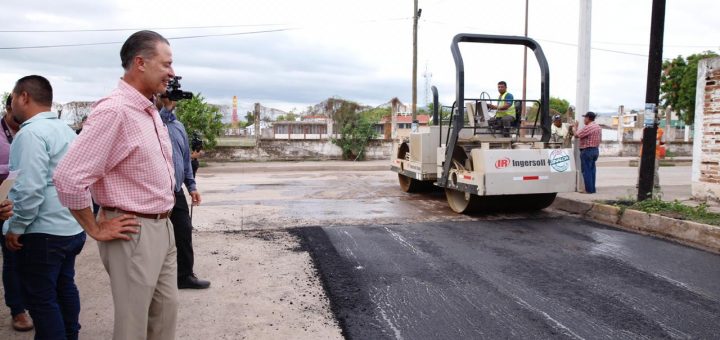 Quirino Inicia Reencarpetado De Calles En Escuinapa Olegario Quintero