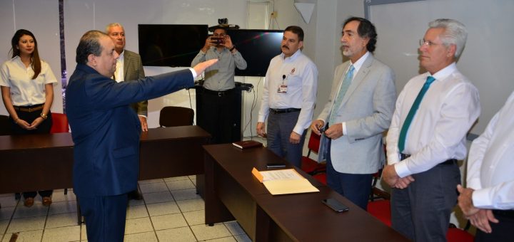 Nombran comisionado de COEPRISS a Jorge Alán Urbina Vidales