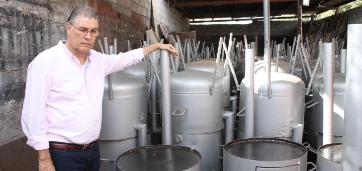 Compra Ahome estufas ecológicas a taller de discapacitados