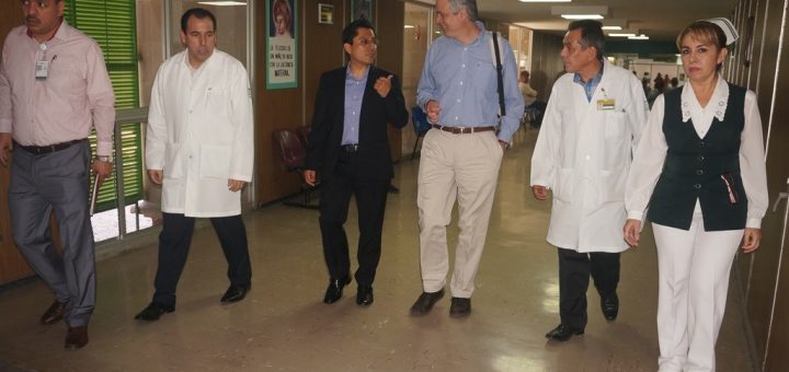 Recorre delegado estatal las instalaciones del HGR No. 1