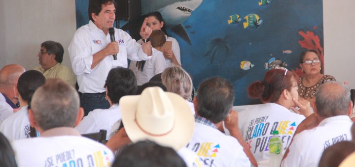 Hëctor Melesio Cuén Ojeda visita el municipio de Navolato