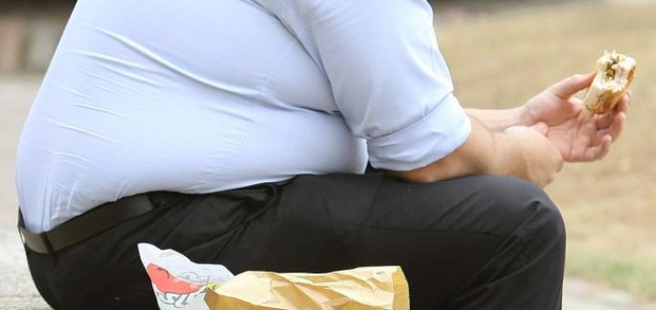 IMSS advierte que consumo en exceso de alimentos y bebidas, pone en riesgo la salud
